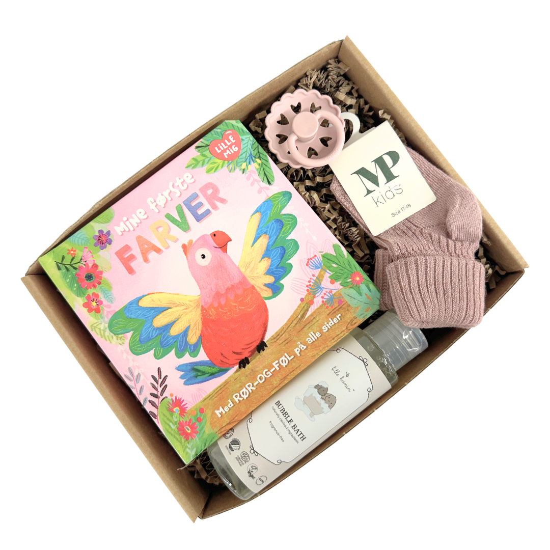 Barselsgave Med Bog Strømper