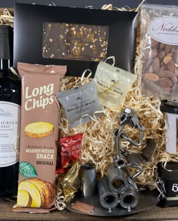 Gavekurv Med Metalfigur Indkøber Bygningskonstruktør Byggeleder Vin Hygge