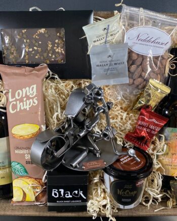 Gavekurv Med Metalfigur Motorcykelmekaniker Hygge