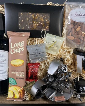 Gavekurv Med Metalfigur Motorcykelmekaniker Vin Hygge